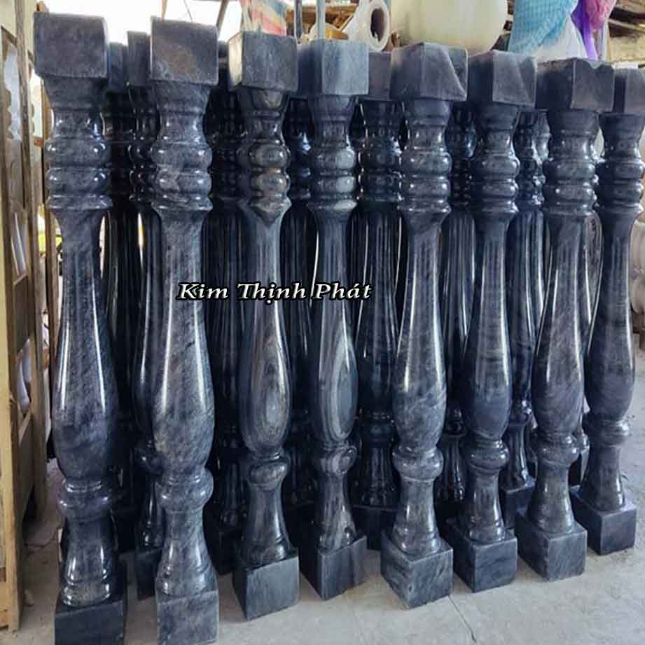 con tiện đá hoa cương màu đen