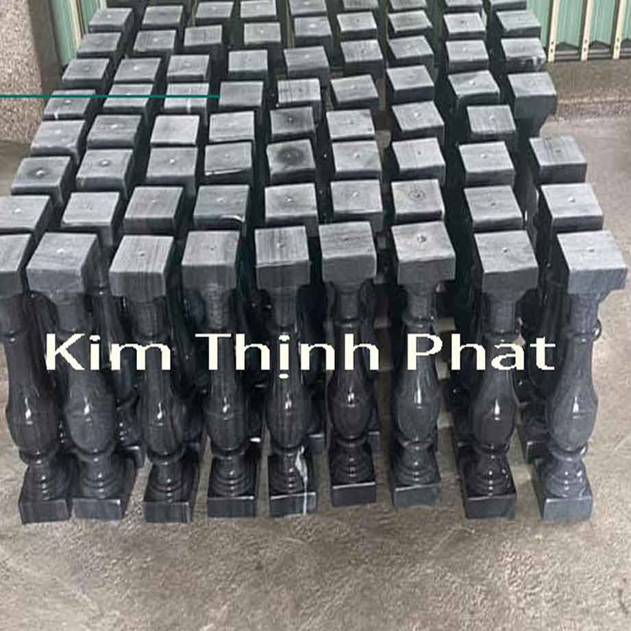 con tiện đá hoa cương màu đen