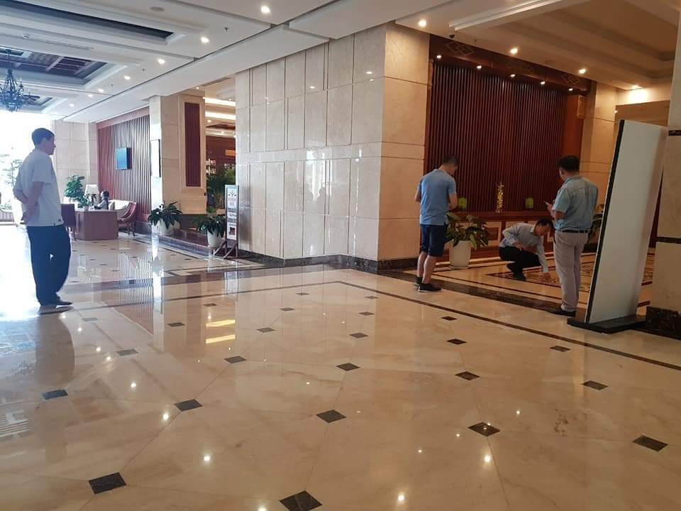 Đá hoa cương nền nhà