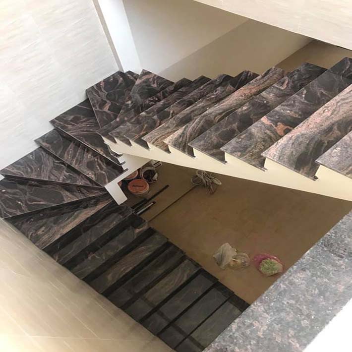 Đá hoa cương cầu thang