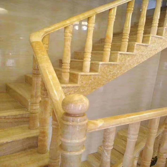 Đá hoa cương cầu thang