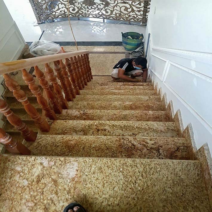 Đá hoa cương cầu thang