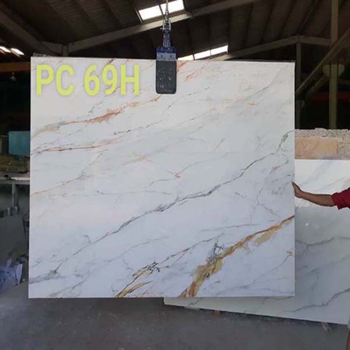 đá hoa cương nhân tạo