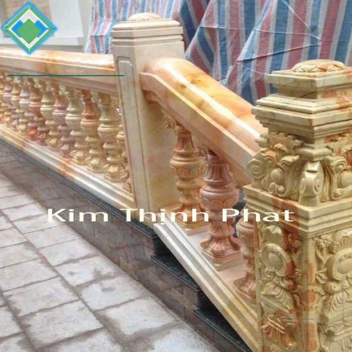 Con tiện đá hoa cương chi tiết cổ điển